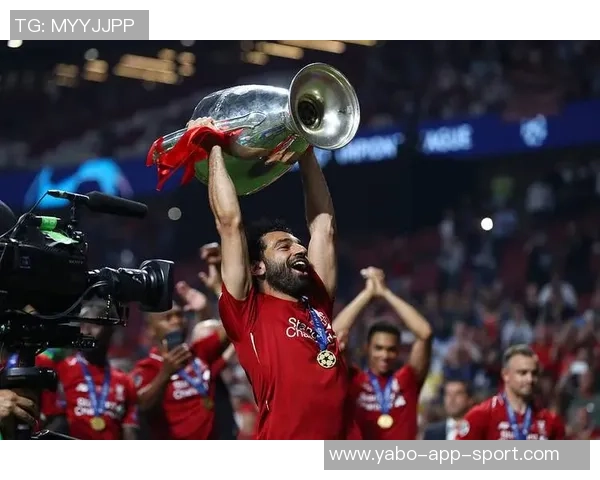 尼科尔认为萨拉赫应继续替补球队表现更佳无他时更显出色 尼科尔认为萨拉赫应继续替补球队表现更佳无他时更显出色