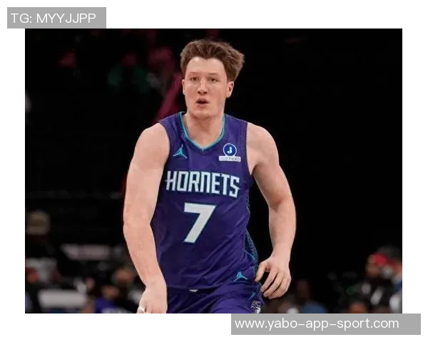 克尼佩尔坚定信念继续投三分目标赛季命中率超越40 克尼佩尔坚定信念继续投三分目标赛季命中率超越40