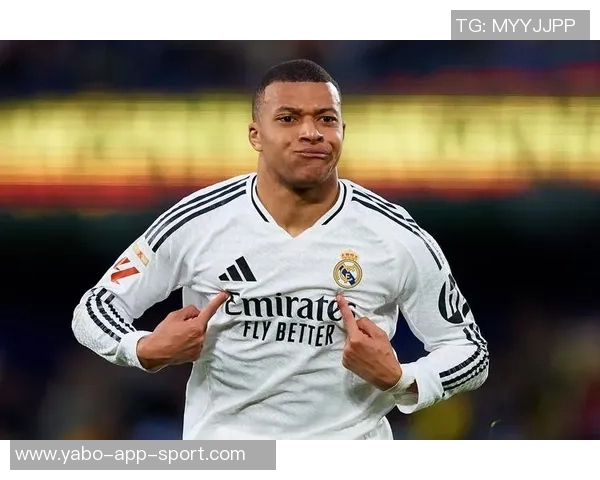 姆巴佩致敬C罗追平纪录获认可C罗亲自回复鼓励他继续努力 姆巴佩致敬C罗追平纪录获认可C罗亲自回复鼓励他继续努力